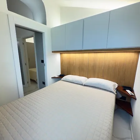 Διαμέρισμα Luxury And Exclusivity On The Seafront In *
