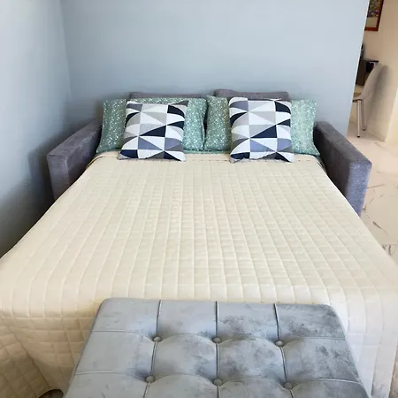 Luxury And Exclusivity On The Seafront In Διαμέρισμα